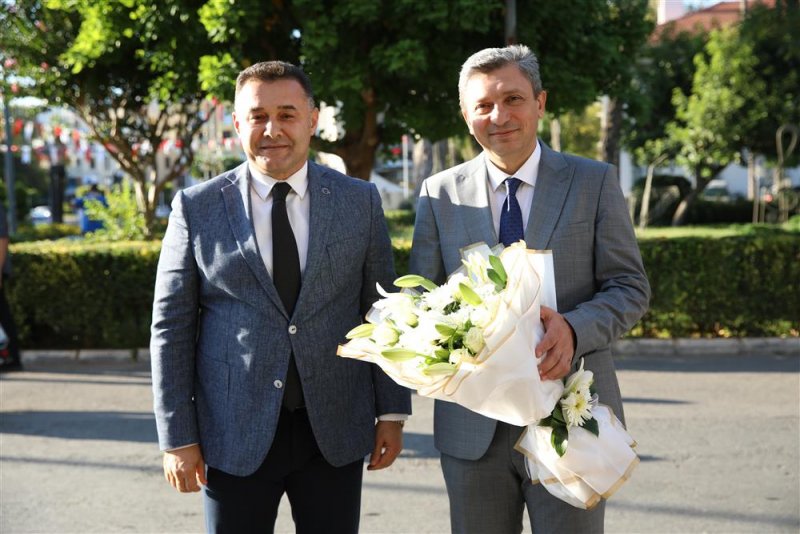 Vali hulusi şahin’den alanya belediyesi’ne ziyaret