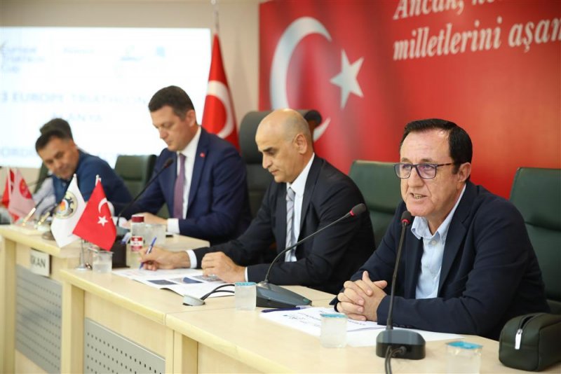 29 ekim cumhuriyet bayramı ve 32. alanya triatlonu için hazırlıklar başladı