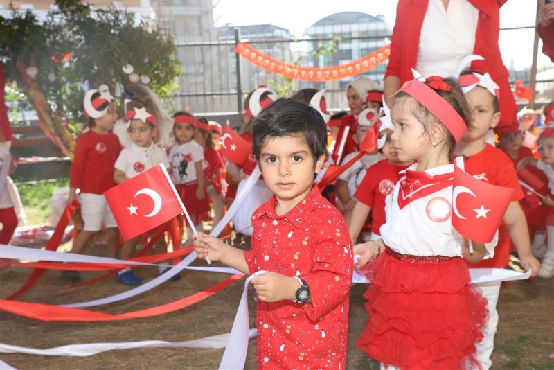 Alanya belediye kreşinde cumhuriyet’in 100. yıl coşkusu