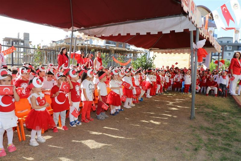 Alanya belediye kreşinde cumhuriyet’in 100. yıl coşkusu