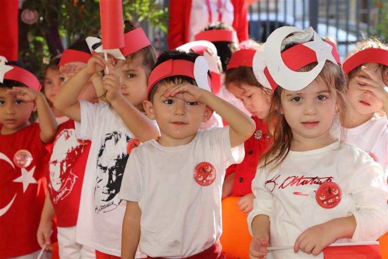 Alanya belediye kreşinde cumhuriyet’in 100. yıl coşkusu