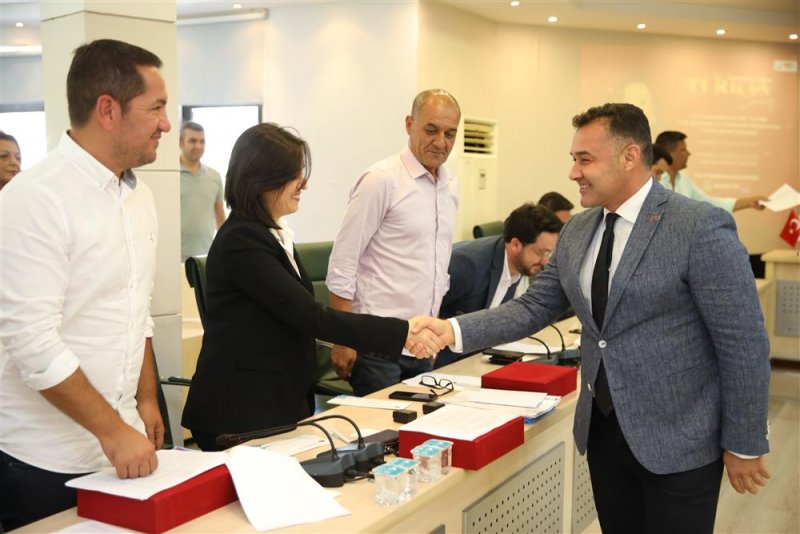 Alanya belediyesi’nin 2024 bütçesi onaylandı - başkan yücel’den müjde: alaiye su satışa çıkıyor