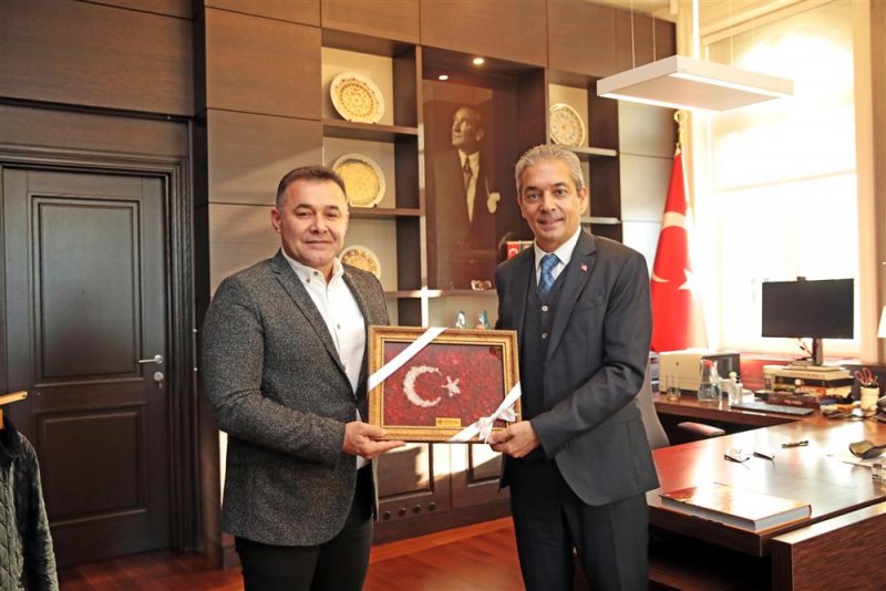 Başkan yücel, osmanlı’nın 400 yıla yakın hüküm sürdüğü sırbistan’a kültür turu gerçekleştirdi