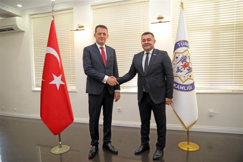 Cumhuriyet 100 yaşında 29 ekim kutlamaları coşkuyla sürüyor