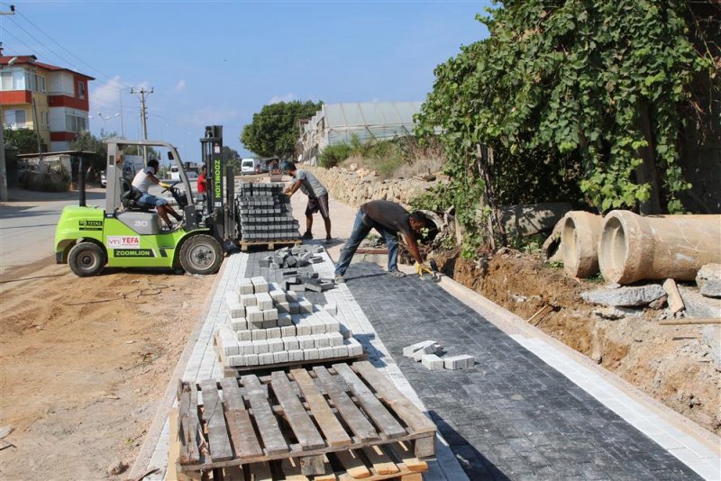 Payallar atatürk caddesi yeni kaldırımı ile modern bir görünüme kavuşturuluyor