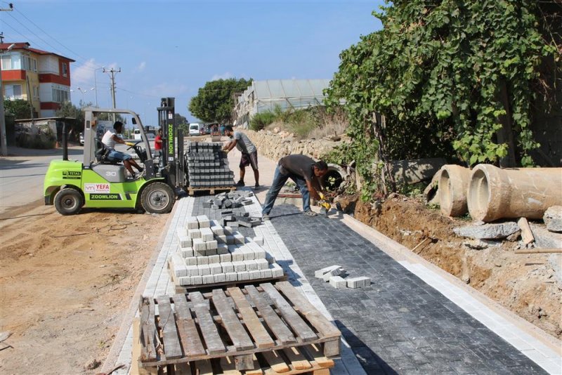 Payallar atatürk caddesi yeni kaldırımı ile modern bir görünüme kavuşturuluyor