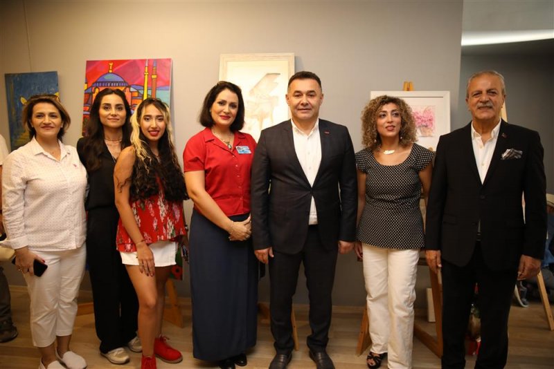 8. alanya uluslararası sanat sergisi açıldı