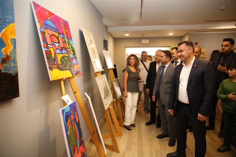 8. alanya uluslararası sanat sergisi açıldı