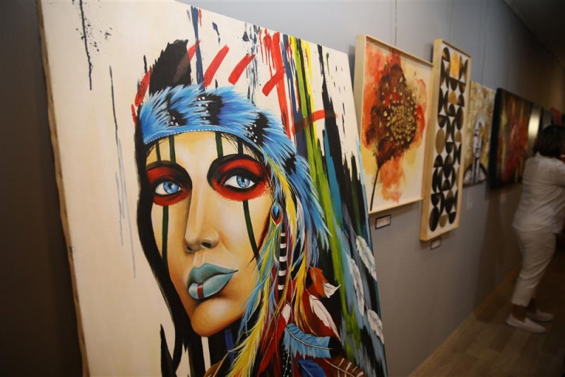 8. alanya uluslararası sanat sergisi açıldı