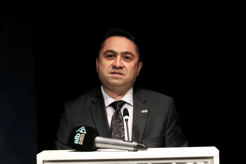 Afetlere dirençli bir toplumda coğrafi bilgi sistemlerinin rolü ve önemi konferansı gerçekleştirildi - başkan yücel: bilime, teknolojiye uygun depreme dayanıklı binalar üreteceğiz