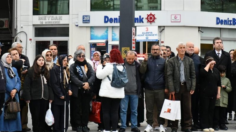 Alanya kent konseyi &ccedil;atalca&rsquo;da alaiye taburu şehitleri unutulmadı