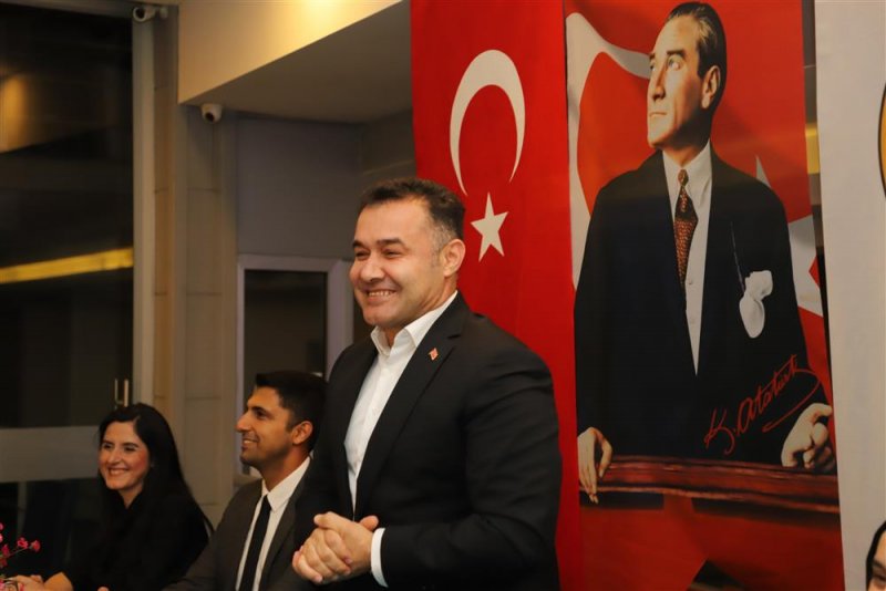 Başkan yücel 24 kasım’da alanya belediyesi’nin öğretmenleri ile bir araya geldi