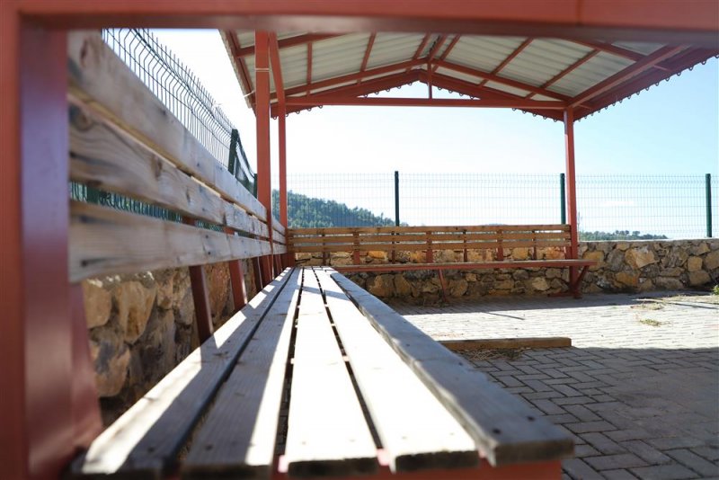 Başköy mahallesi’ne yeni çok amaçlı salon ve çocuk parkı