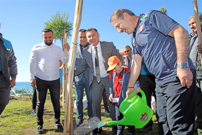 batı bölgesine dev hizmet 100. yıl konaklı-payallar-türkler sosyal yaşam alanları bisiklet ve yeşil yürüyüş yolu açılışı gerçekleştirildi