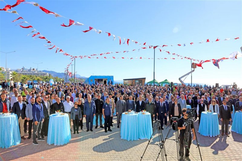 batı bölgesine dev hizmet 100. yıl konaklı-payallar-türkler sosyal yaşam alanları bisiklet ve yeşil yürüyüş yolu açılışı gerçekleştirildi