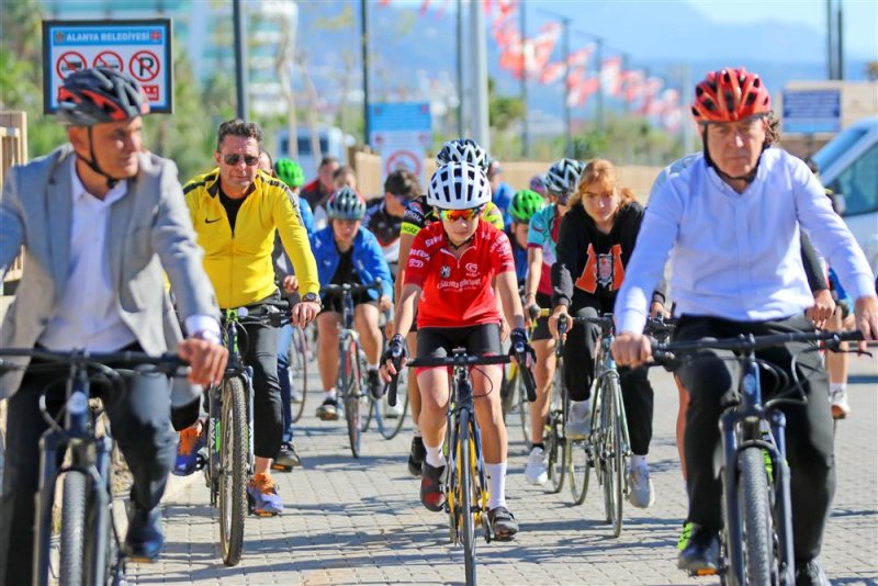 batı bölgesine dev hizmet 100. yıl konaklı-payallar-türkler sosyal yaşam alanları bisiklet ve yeşil yürüyüş yolu açılışı gerçekleştirildi