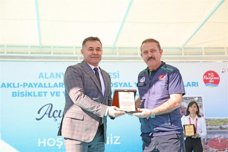 batı bölgesine dev hizmet 100. yıl konaklı-payallar-türkler sosyal yaşam alanları bisiklet ve yeşil yürüyüş yolu açılışı gerçekleştirildi