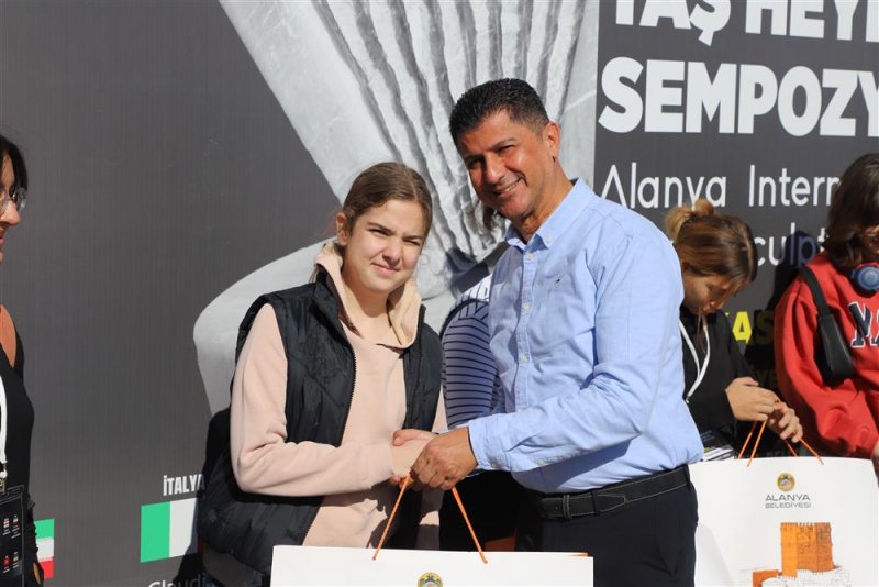 Bilsem öğrencilerinden heykel sempozyumu’na ziyaret
