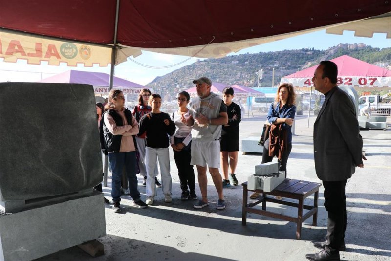 Bilsem öğrencilerinden heykel sempozyumu’na ziyaret