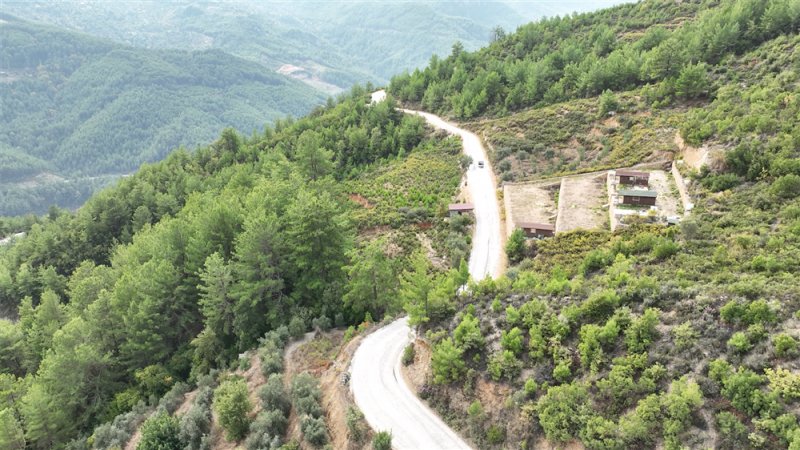 Üzümlü yolu asfaltla buluştu