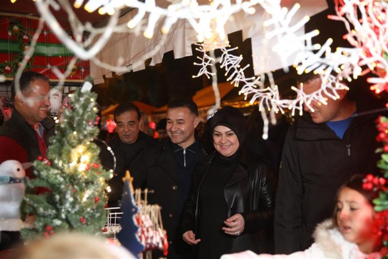 13. alanya uluslararası yeni yıl pazarı’na yoğun ilgi  - yerli ve yabancı binlerce vatandaş yeni yıl pazarı’nda buluştu