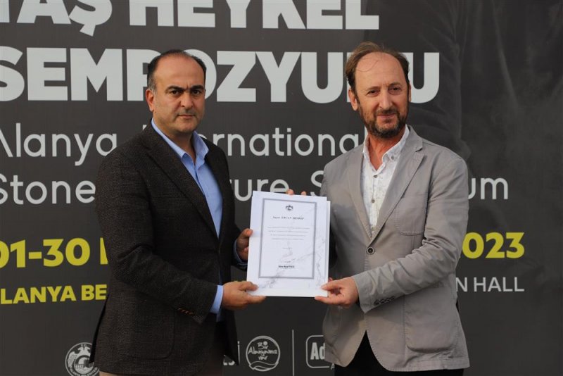 18. alanya uluslararası taş heykel sempozyumu tamamlandı - başkan yücel: alanya’mızın sanatla anılan bir şehir olmasını istiyoruz