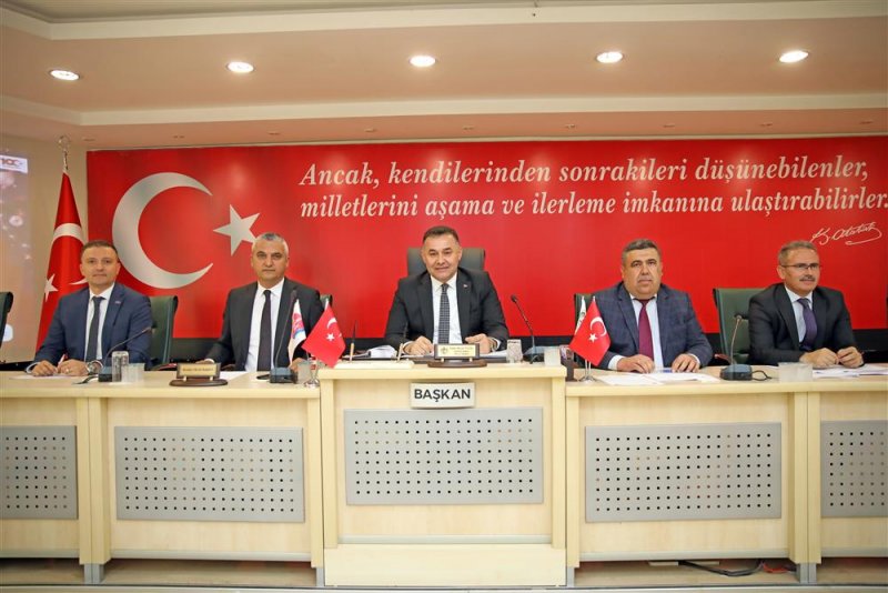 2023 yılının son meclis toplantısı gerçekleştirildi - “10 yıldır yargı konusu olan hiç bir sayıştay raporumuz yok”