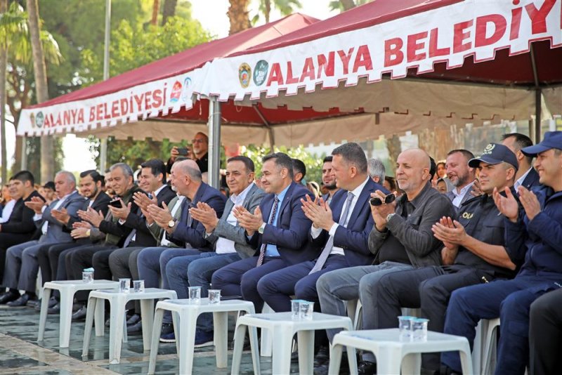 3 aralık dünya engelliler günü sevgi yürüyüşü ile kutlandı