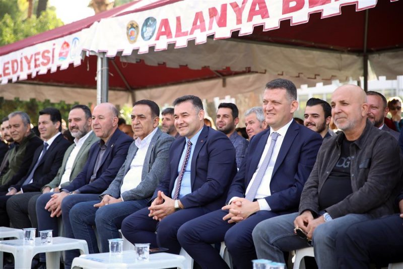 3 aralık dünya engelliler günü sevgi yürüyüşü ile kutlandı