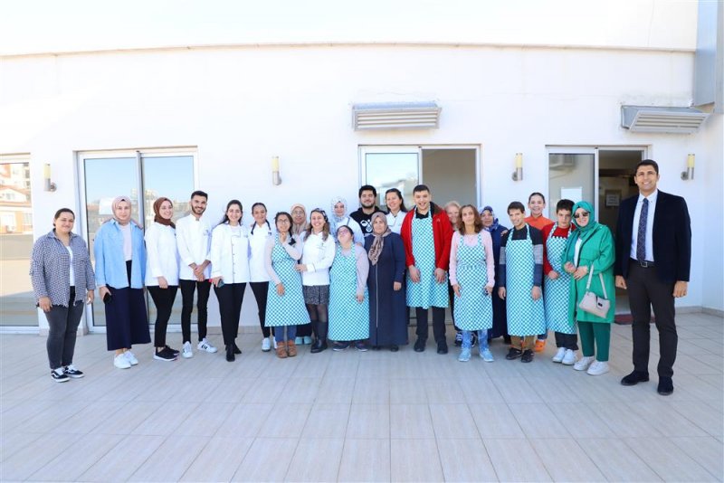 Engelli çocuklar mutfakla buluştu - alanya belediyesi ve alanya üniversitesi’nden anlamlı proje