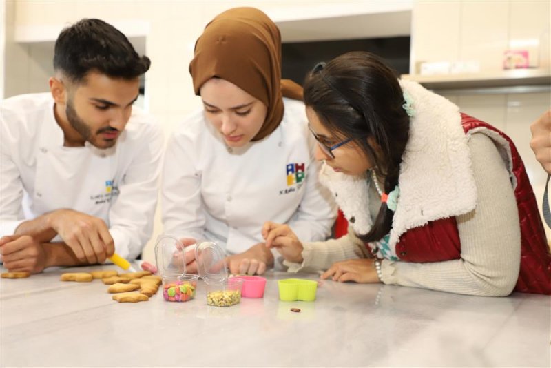 Engelli çocuklar mutfakla buluştu - alanya belediyesi ve alanya üniversitesi’nden anlamlı proje