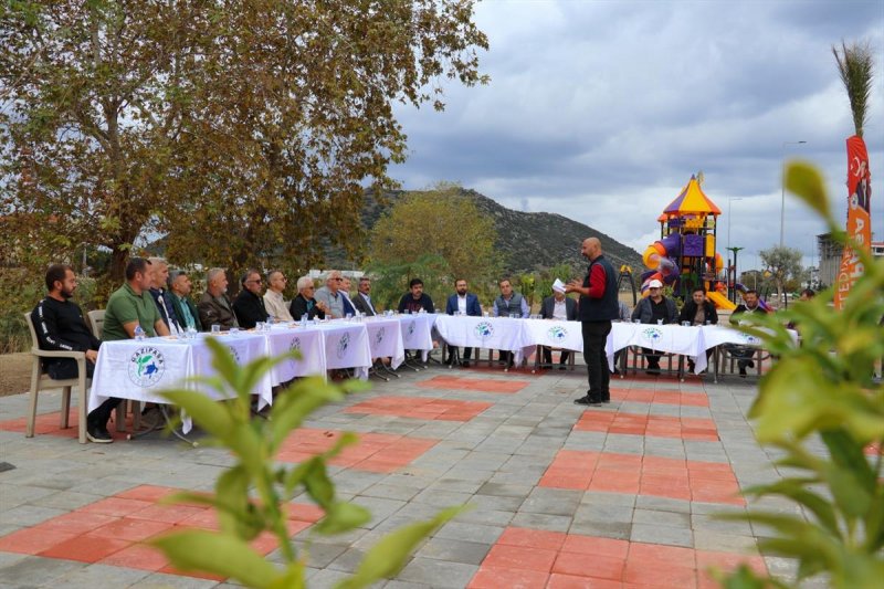 TROPİKAL PARK, GAZİPAŞALI ÜRETİCİLERİN ORTAK FİKİRLERİYLE OLUŞUYOR