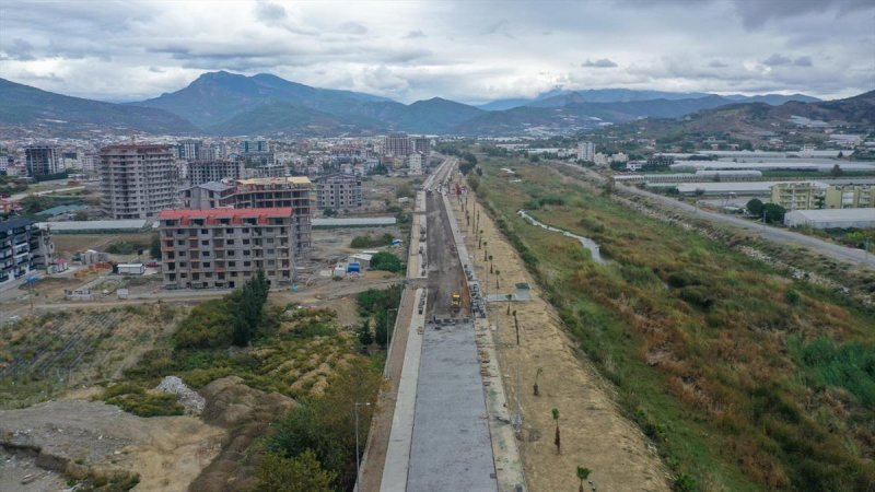 TROPİKAL PARK, GAZİPAŞALI ÜRETİCİLERİN ORTAK FİKİRLERİYLE OLUŞUYOR