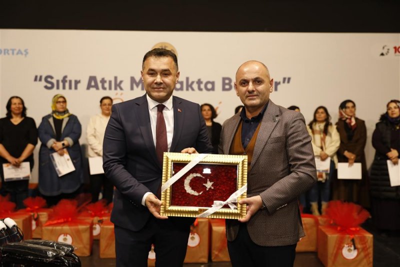 2. sıfır atık mutfakta başlar yarışması’nın kazananları ödüllendirildi