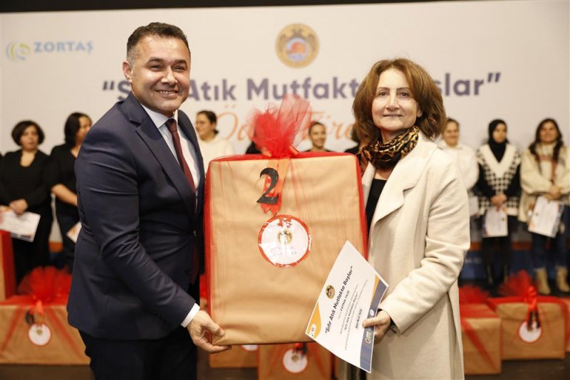 2. sıfır atık mutfakta başlar yarışması’nın kazananları ödüllendirildi