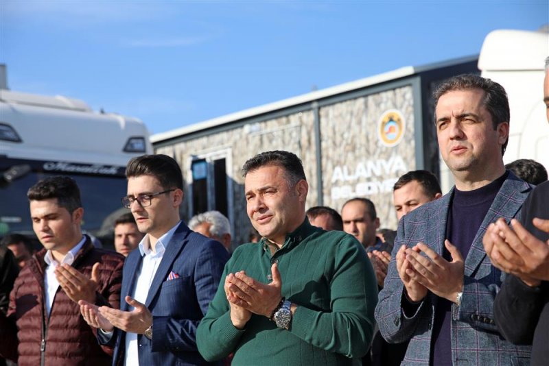 Alanya belediyesi’nden 2023 yılında 52 milyon tl’lik sosyal yardım başkan yücel: “vatandaşlarımızın her daim yanındayız”