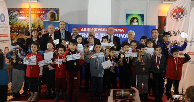 Aşık Veysel’i Anma Satranç Turnuvası Düzenlendi
