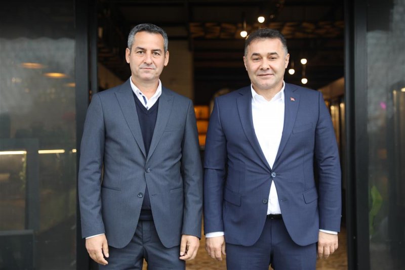 Başkan yücel alanya basını ile bir araya geldi