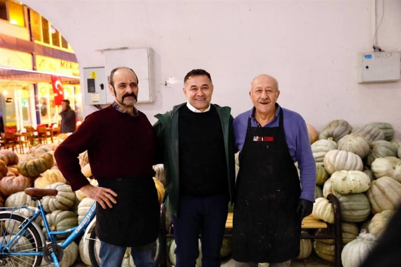 Başkan yücel toptancı hali, balık hali ve pazar esnaflarını ziyaret etti