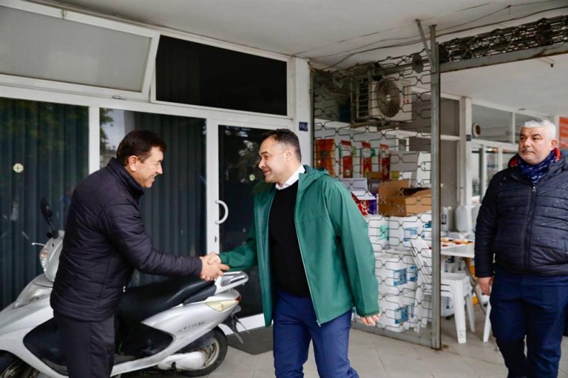 Başkan yücel toptancı hali, balık hali ve pazar esnaflarını ziyaret etti