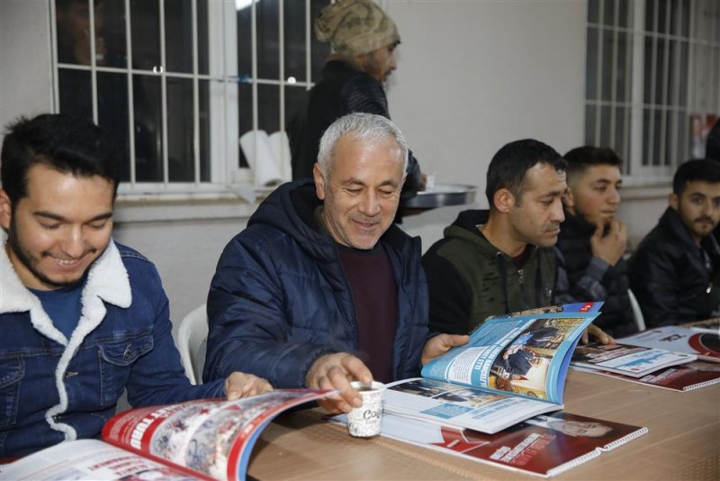 Başkan y&uuml;cel uzun&ouml;z mahallesi&rsquo;nde vatandaşlarla bir araya geldi