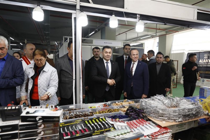Alanya’da bir ilk daha! - cuma pazarı’nda dev fuar ve gastro alanya yarışması kapılarını açtı
