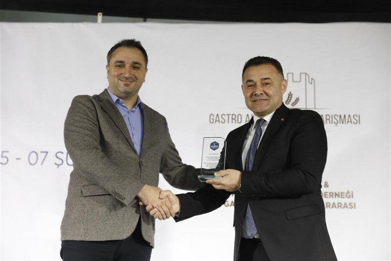 Alanya’da bir ilk daha! - cuma pazarı’nda dev fuar ve gastro alanya yarışması kapılarını açtı