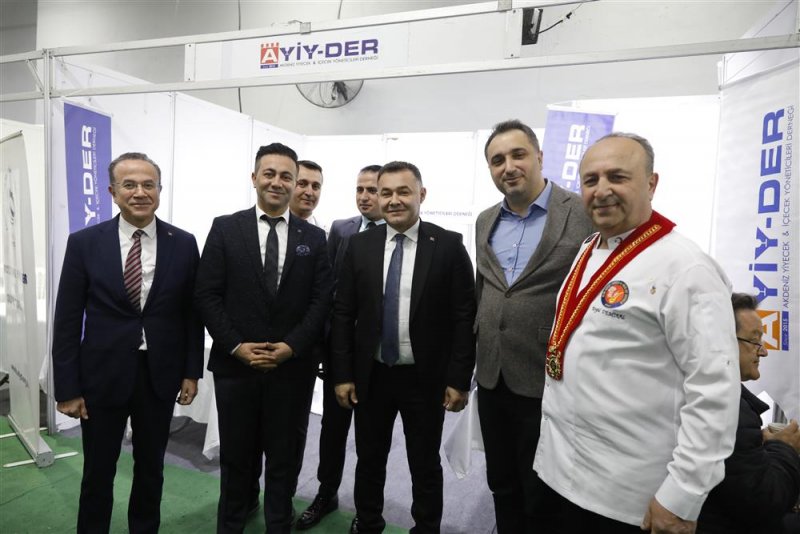 Alanya’da bir ilk daha! - cuma pazarı’nda dev fuar ve gastro alanya yarışması kapılarını açtı
