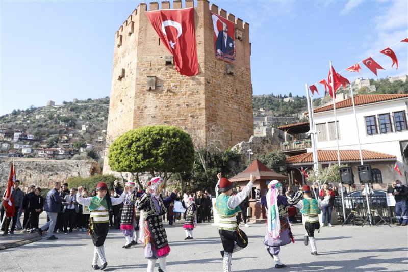 Atatürk’ün alanya’ya gelişinin 89. yıl dönümü törenle kutlandı