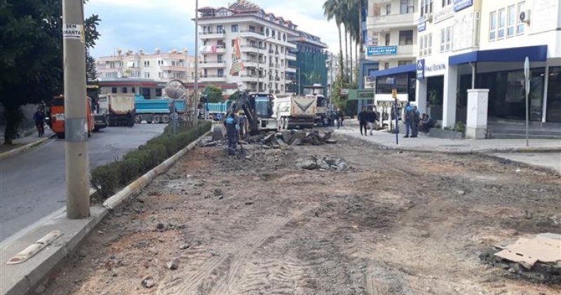 Başkent kavşağı ile yunus  emre caddesi arası yenileniyor