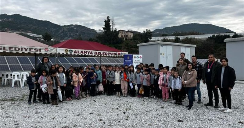 Değirmendere ilkokulu alanya belediyesi güneş enerji santraline teknik gezi gerçekleştirdi
