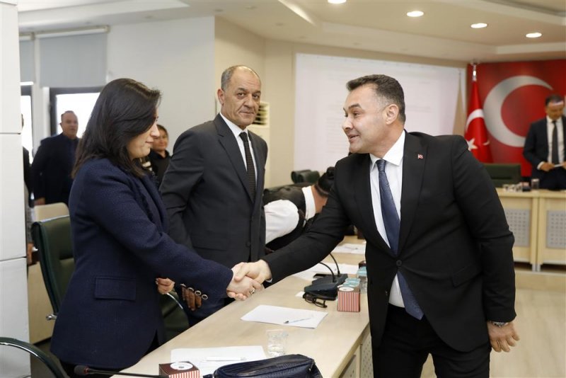 Deprem şehitleri dualarla anılacak alanya halkının yardımları deprem bölgesine gönderilecek