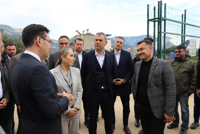Alanya doğal gaza kavuşuyor - başkan yücel: tesis tamamlandı, boru hatları için kazı çalışmaları başlıyor