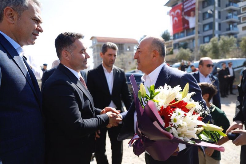 Başkan yücel alanya’da ikili eğitime son veriyor avsallar 100. yıl cumhuriyet ortaokulu ve anaokulu törenle açıldı